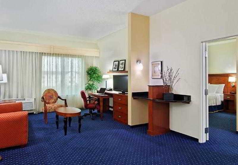 Courtyard Fort Lauderdale Sw Miramar Bilik gambar